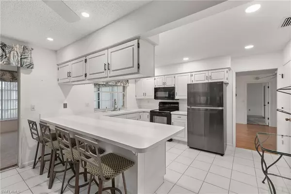 Fort Myers, FL 33919,7076 E Brandywine CIR