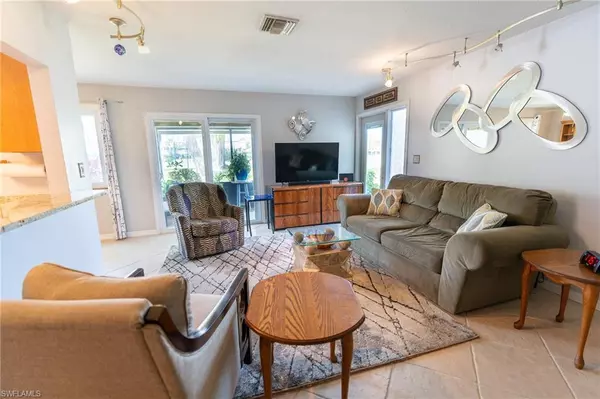 Fort Myers, FL 33907,3271 Maple Leaf CIR #3