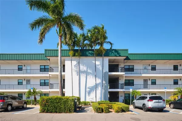 1747 Pebble Beach DR #208, Fort Myers, FL 33907
