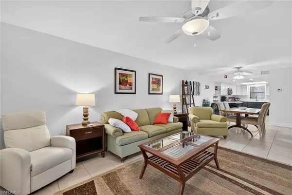 Fort Myers, FL 33908,10022 Oxfordshire LN #104