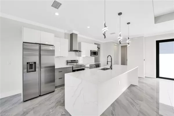 Lehigh Acres, FL 33971,5504 Beauty ST