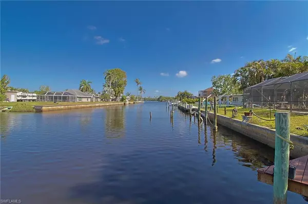 Fort Myers, FL 33905,303 Georgia AVE