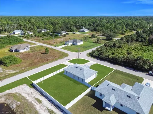 Lehigh Acres, FL 33974,946 Hansen ST E