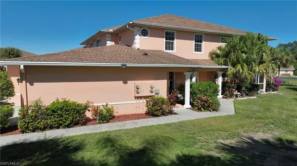 Lehigh Acres, FL 33936,19999 Lake Vista CIR ##3