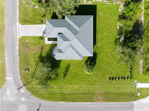 Fort Myers, FL 33913,100 Zobora CIR