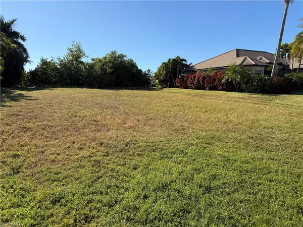 Cape Coral, FL 33914,2702 SW 27th PL