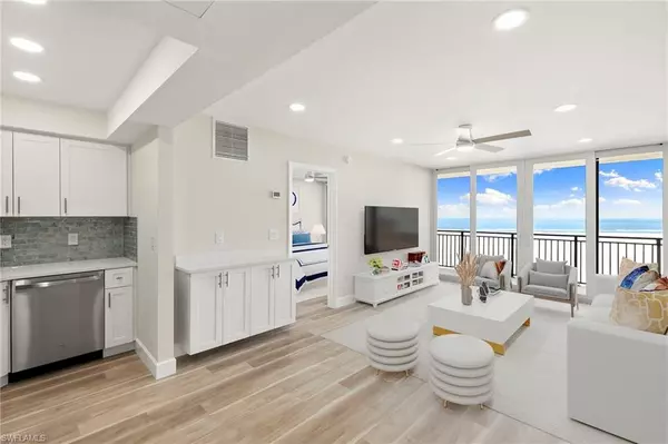 Marco Island, FL 34145,180 Seaview CT #611