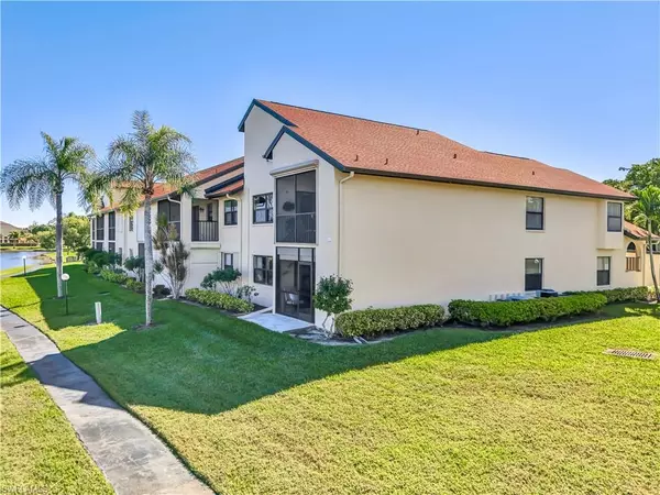 Fort Myers, FL 33919,8595 Charter Club CIR #7