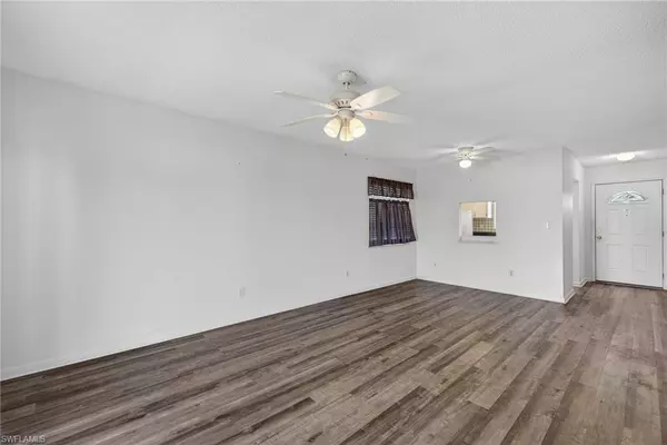 Lehigh Acres, FL 33936,2207 Croton CT