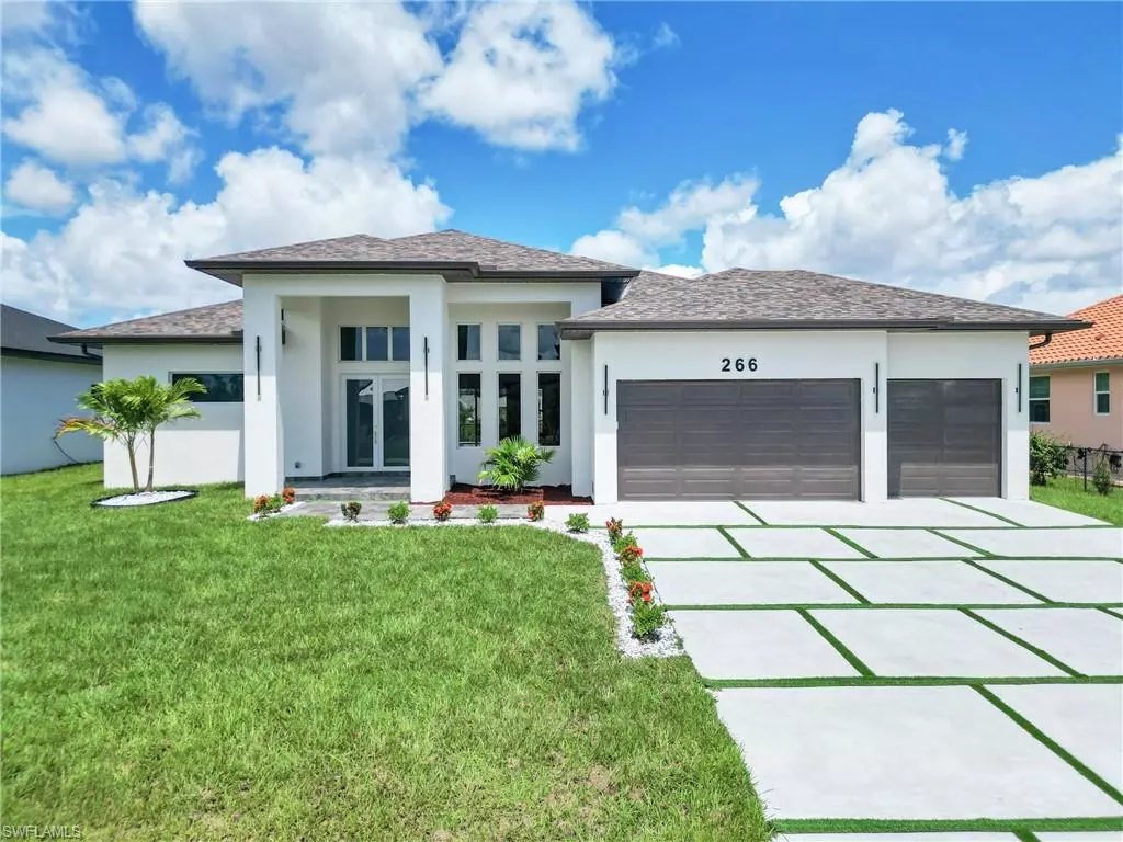 Rotonda West, FL 33947,266 W Pine Valley LN