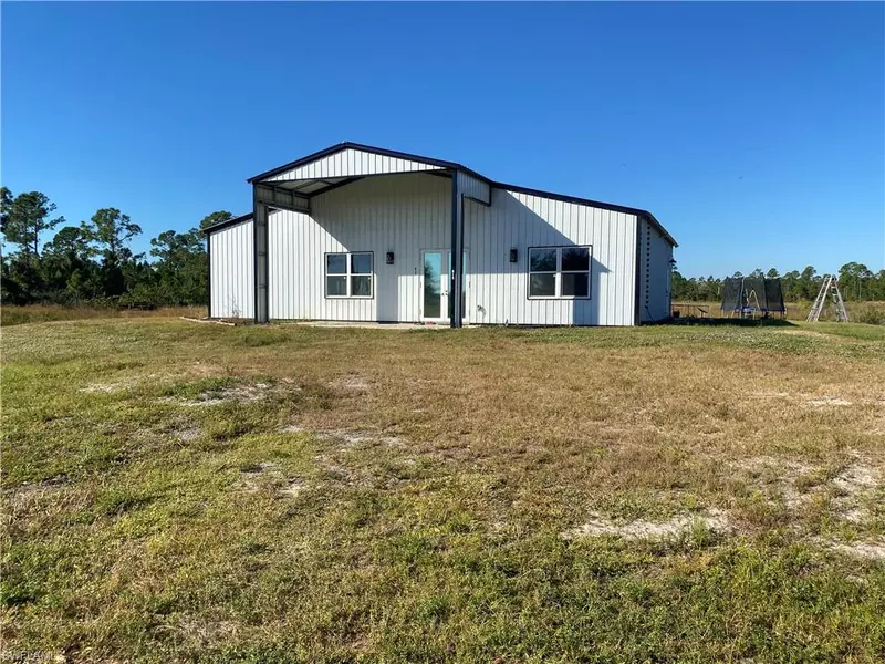 615 Kirby Thompson RD, Fort Denaud, FL 33935