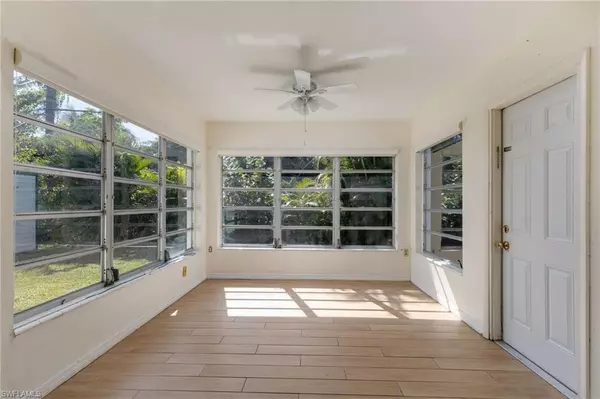 Fort Myers, FL 33919,1416 Charles RD