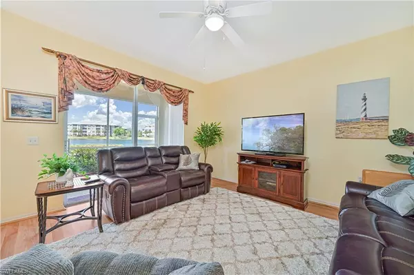 Fort Myers, FL 33919,14051 Brant Point CIR #8106