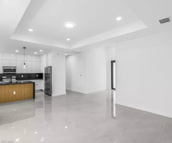 Lehigh Acres, FL 33974,1105 Jaguar BLVD