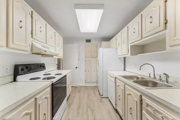 Naples, FL 34113,200 Pebble Beach BLVD #D103