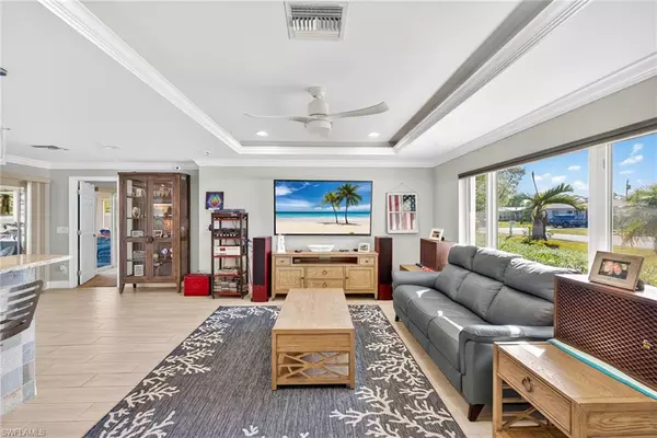 Fort Myers, FL 33907,2243 Flora AVE