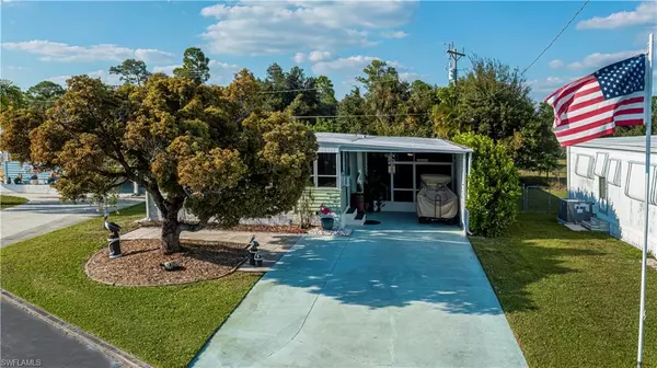 North Fort Myers, FL 33917,123 Conestoga TRL