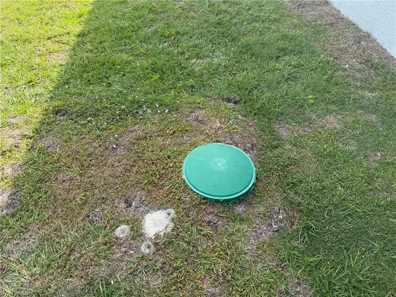 2310 Columbus AVE, Alva, FL 33920