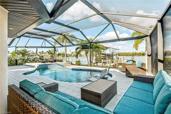 Fort Myers Beach, FL 33931,8047 Lagoon RD