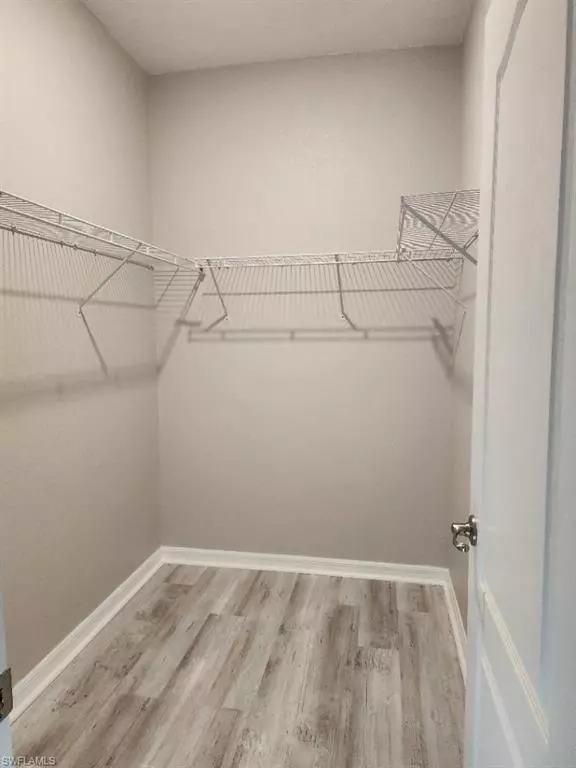 Alva, FL 33920,16006 Mistflower DR