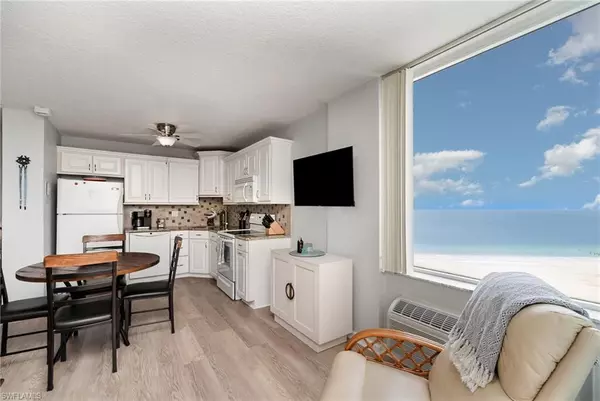 7330 Estero BLVD #906, Fort Myers Beach, FL 33931