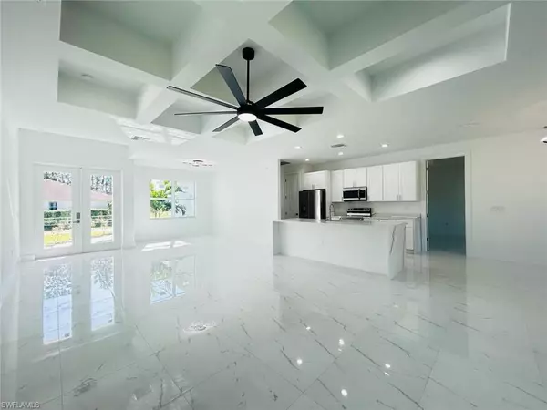 Lehigh Acres, FL 33972,3601 E 9th ST