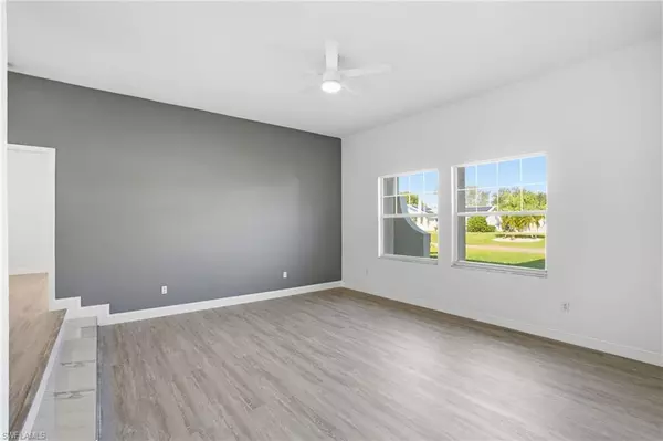 Cape Coral, FL 33904,312 SE 27th ST