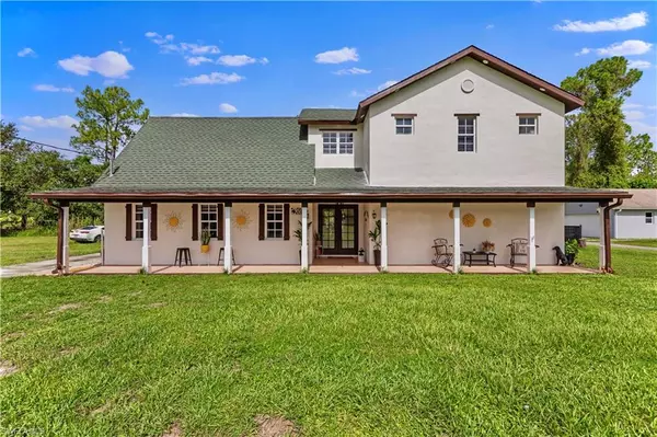 2011 Mill ST, Lehigh Acres, FL 33972