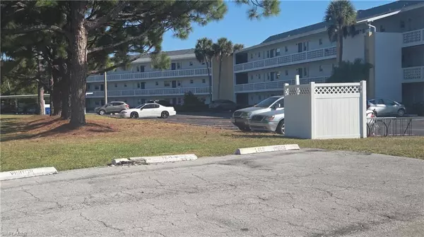 North Fort Myers, FL 33903,1423 Tropic TER