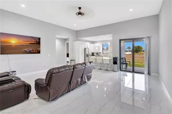 Cape Coral, FL 33909,1209 NE 7th AVE