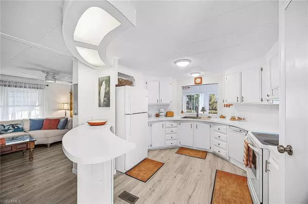 St. James City, FL 33956,4700 Gulfgate LN S