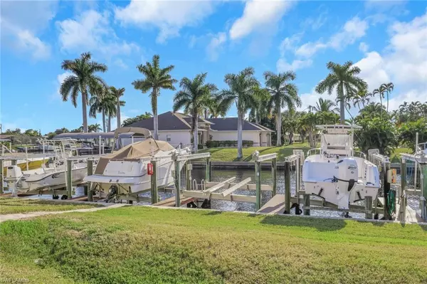 Cape Coral, FL 33904,4041 SE 11th PL #105