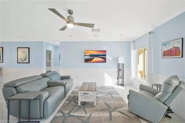 Cape Coral, FL 33991,603 SW 12th TER