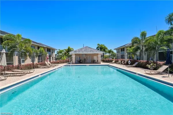 8423 Bernwood Cove LOOP #401, Fort Myers, FL 33966