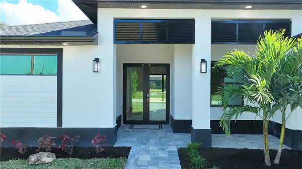 Cape Coral, FL 33991,907 SW 15th PL