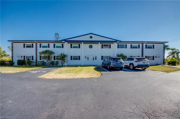 7001 New Post DR #4, North Fort Myers, FL 33917
