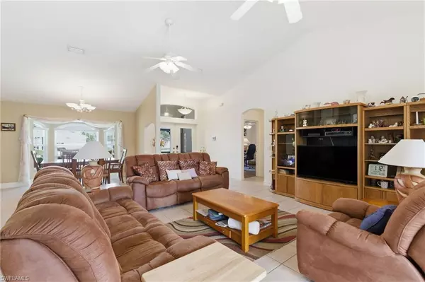 Cape Coral, FL 33990,1824 SE 14th TER