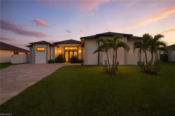 302 NW 1st ST, Cape Coral, FL 33993