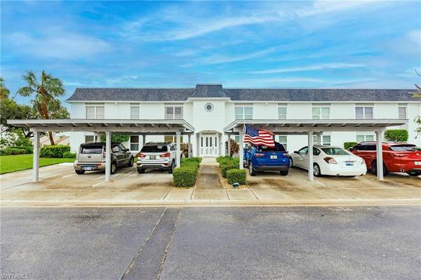 Fort Myers, FL 33919,6832 Sandtrap DR #2