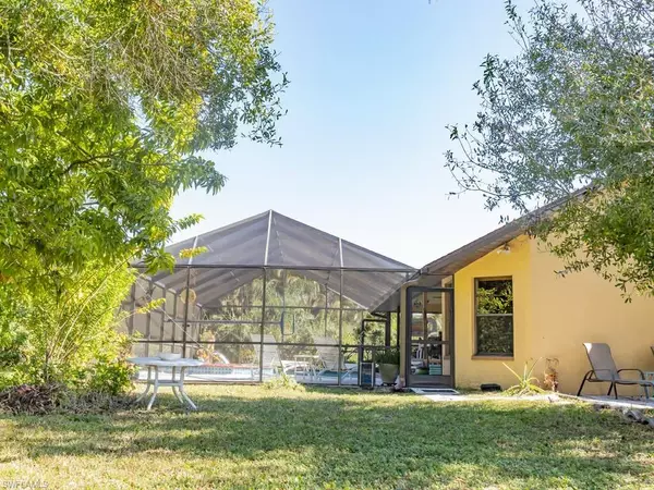 North Fort Myers, FL 33917,7841 Deni DR