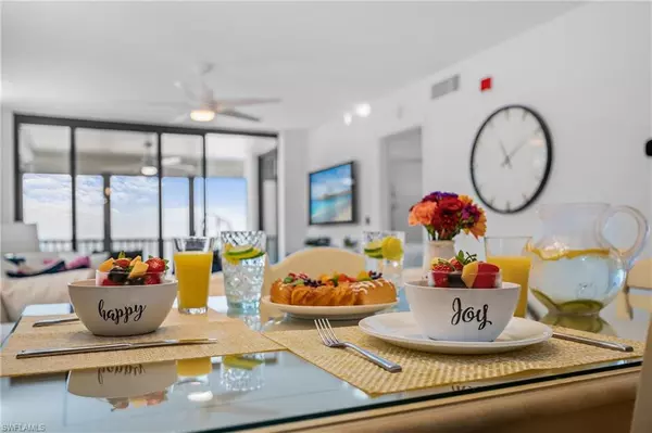 Naples, FL 34108,9415 Gulf Shore DR #501