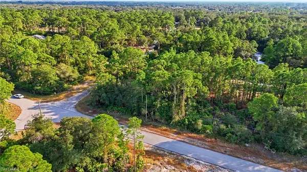 Alva, FL 33920,2430 Mabry ST