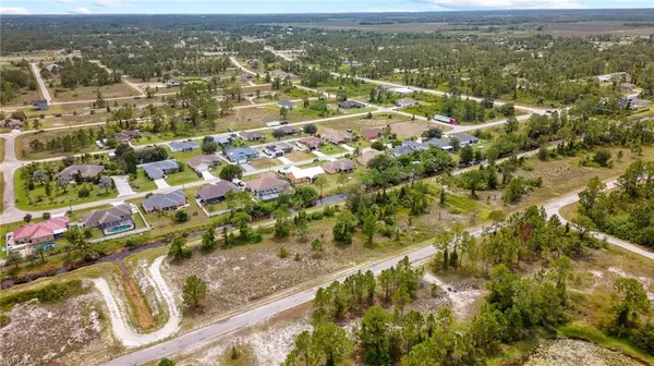 Lehigh Acres, FL 33974,1226 Edelweiss ST E