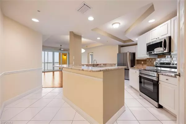 Fort Myers, FL 33916,2743 1st ST #1704