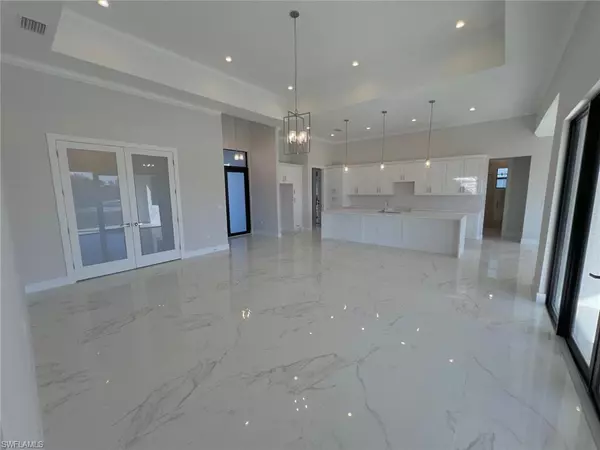 Naples, FL 34120,3672 68TH AVE NE