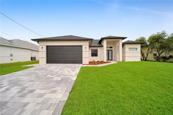 743 Chestnut ST E, Lehigh Acres, FL 33974