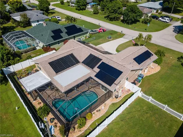 Cape Coral, FL 33990,928 SE 21st PL