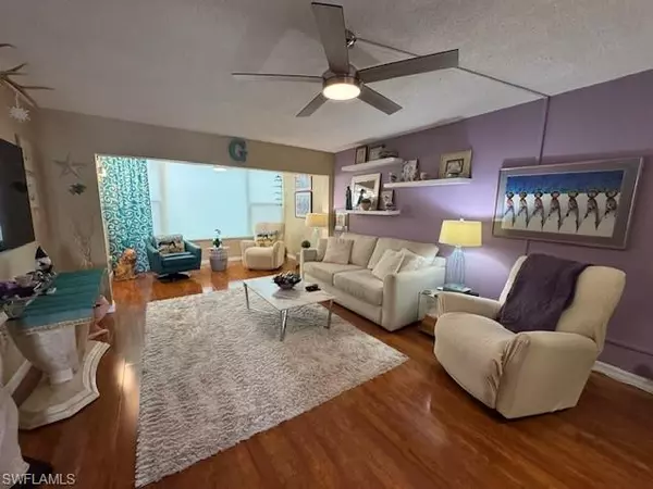 Fort Myers, FL 33907,1624 Pine Valley DR #201