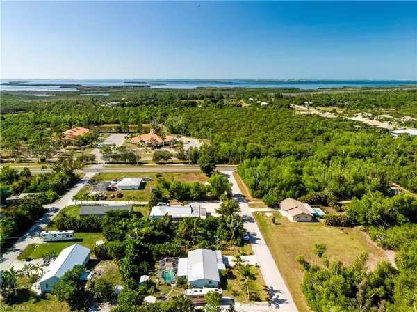 Bokeelia, FL 33922,5935 Trout RD