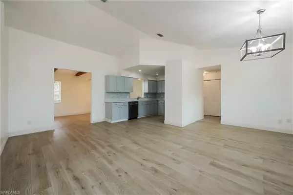 North Port, FL 34288,1401 Kirkwood ST